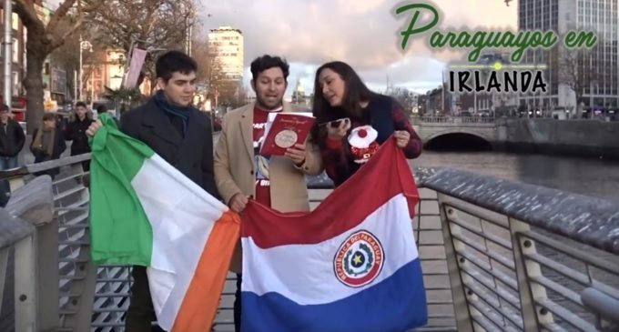 Genial villancico interpretado por paraguayos en el mundo