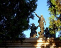 Hoy realizan tour nocturno en el Cementerio de la Recoleta