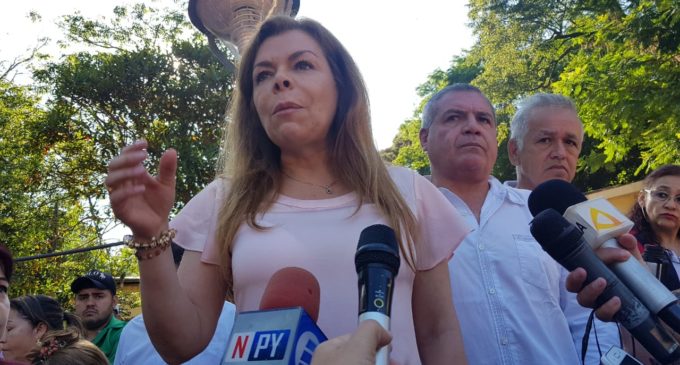 Sandra McLeod retiró su renuncia a la intendencia de CDE