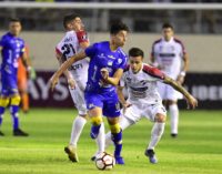 Aplazo académico en el debut