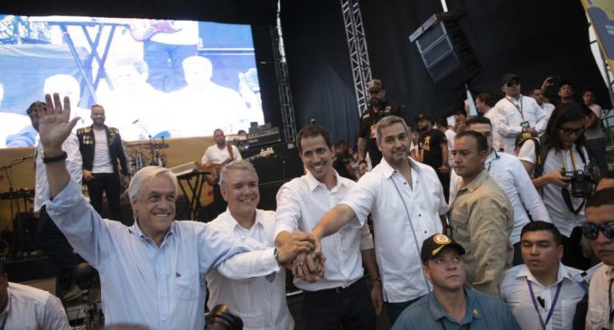 Presidente Mario Abdo entregó ayuda humanitaria para Venezuela