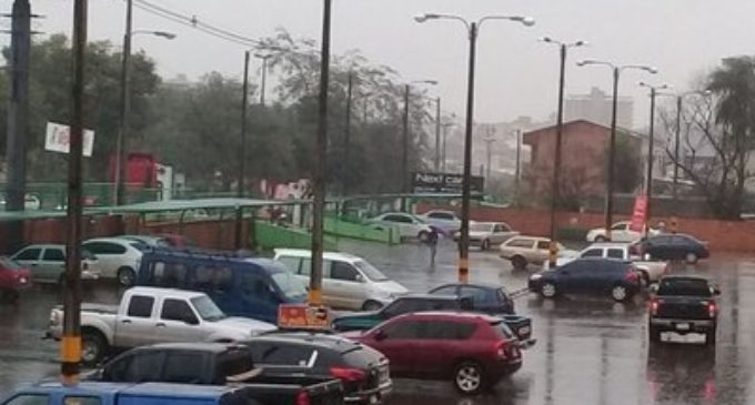 Anuncian domingo caluroso e inestable