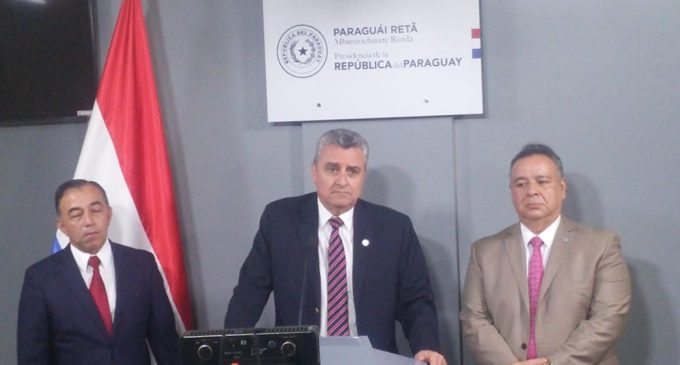 Gobierno pide a Fiscalía acelerar trámites de expulsión