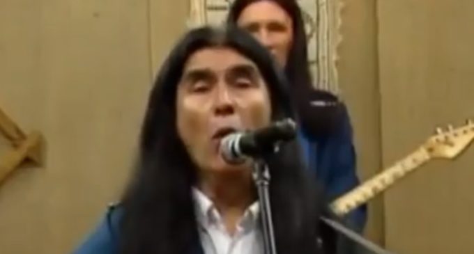 Fiscalía imputa a vocalista de “The Fenders”