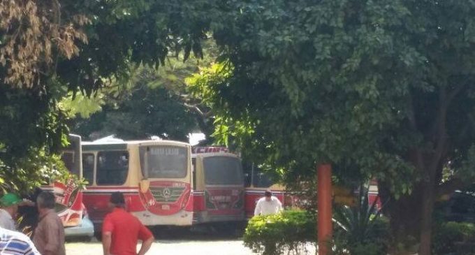 Tiroteo entre choferes termina con un herido