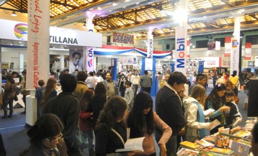 Hoy inicia la Libroferia en la Plaza Infante Rivarola