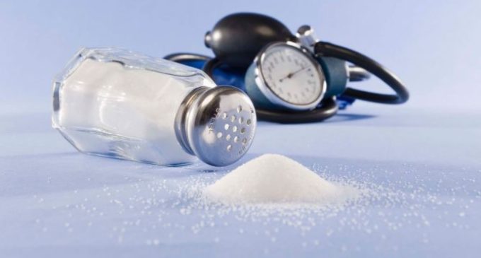 El consumo excesivo de sal y el aumento de enfermedades cardiovasculares