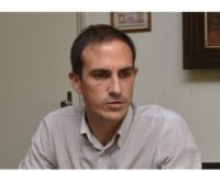 Que Contraloría investigue dinero de binacionales transferido a municipios y gobernaciones, pide senador