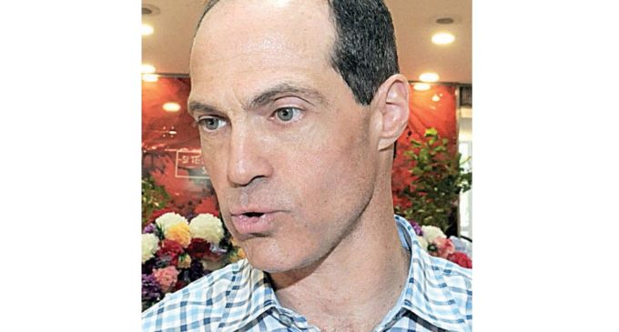 Que Gobierno combata economía subterránea en lugar de subir impuestos, piden empresarios