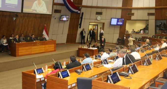 Diputados adelantan sesión por Semana Santa