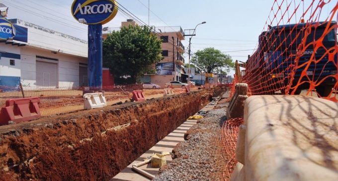 Buscan alternativas para continuar con obras del metrobús