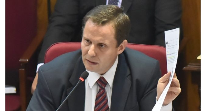 Abdo otorga acuerdo constitucional para Martínez Simón