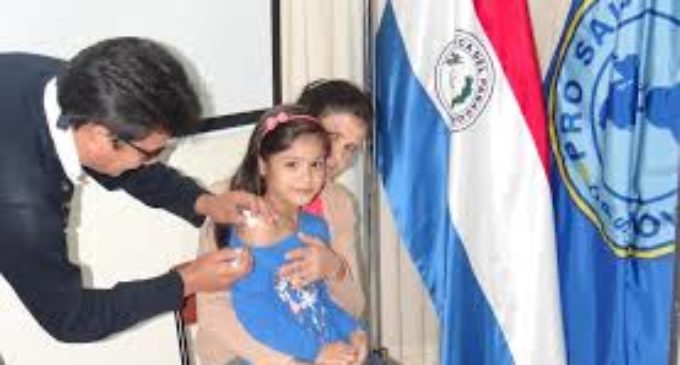 Vacunas antigripales están disponibles para niños y adultos