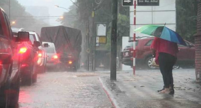 Jueves con lluvias y tormentas eléctricas, pronostica Meteorología