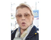 Cobraban cheques duplicados y depositaban cuentas del mismo banco: Así estafaron a Maris Llorens