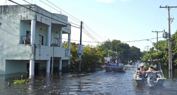 1.000 familias evacuadas por inundaciones en Nanawa