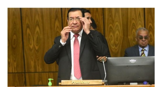 Fiscalía no tiene pruebas contra Cuevas, sostiene defensa