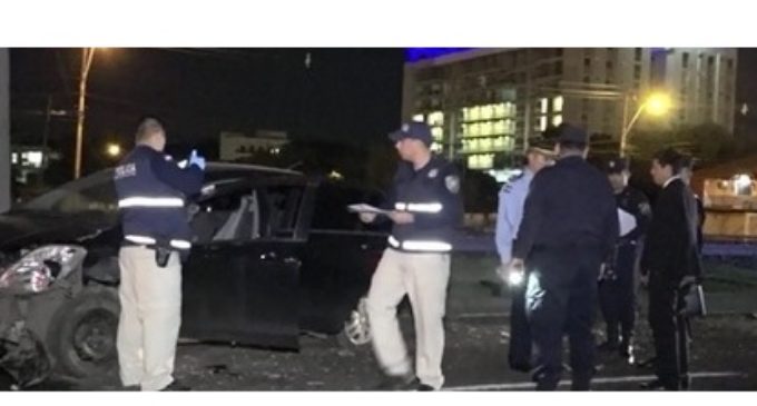 Presunto sicariato en Asunción: Manejaba su vehículo y lo balearon