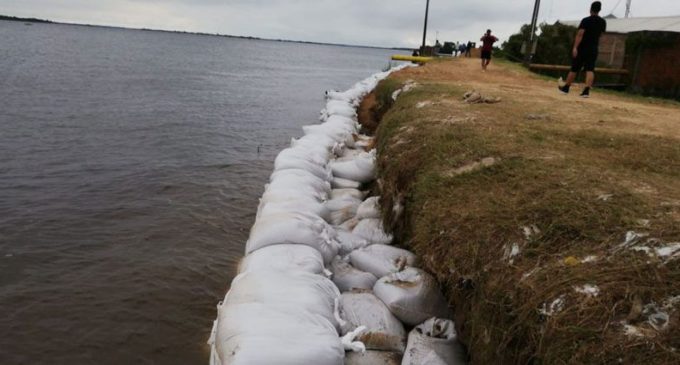 Río Paraguay inició proceso de descenso