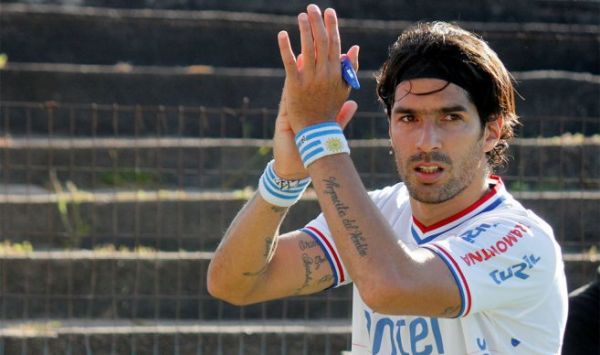 El equipo paraguayo que buscará fichar al Loco Abreu