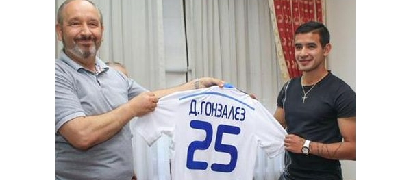 Derlis González ya viste la camiseta del Dinamo Kiev