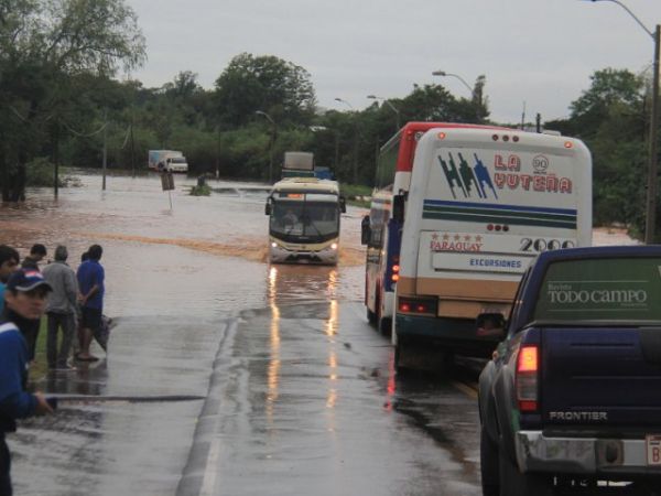 “Amanecimos con un río Paraná en nuestro arroyo Yaguarón”