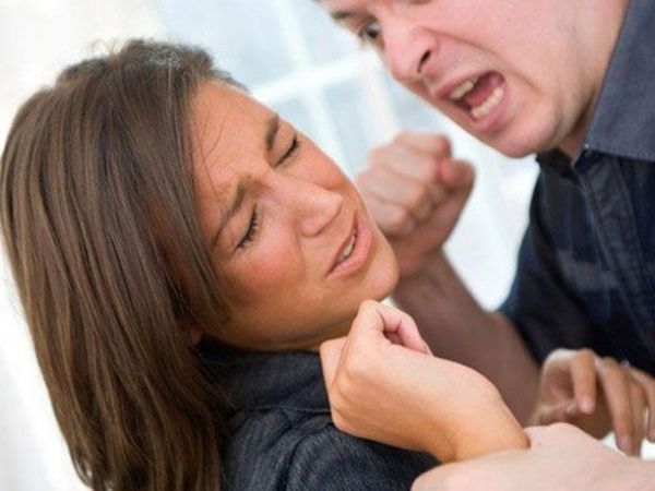 Piden prisión para adolescente que golpeó a su mamá