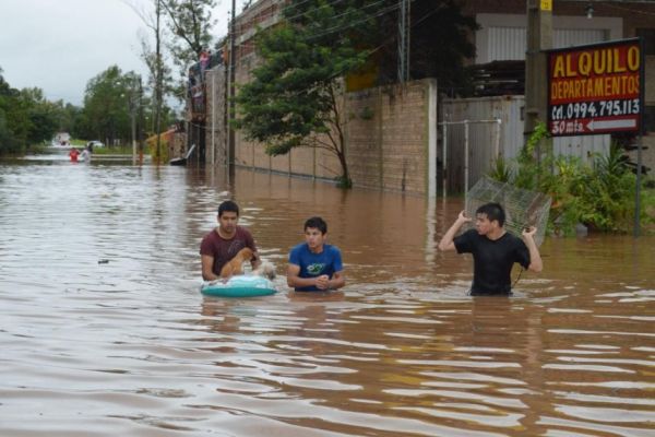 El MOPC es responsable de las inundaciones, aseguró el Intendente de Limpio