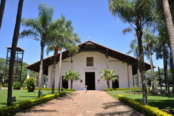 Buscan instalar estación de servicio al costado del Templo de Yaguarón