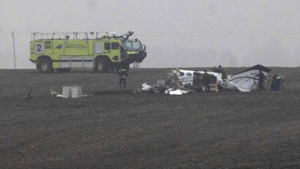 Se estrelló un avión privado en Estados Unidos: siete muertos