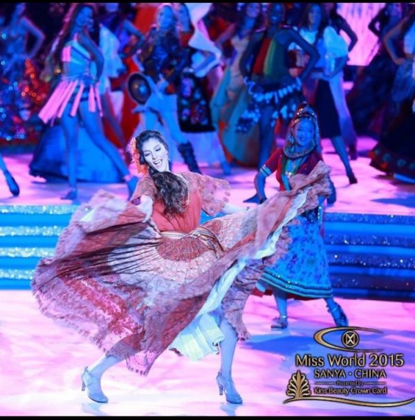 La danza paraguaya brilló en la noche de gala de Miss Mundo
