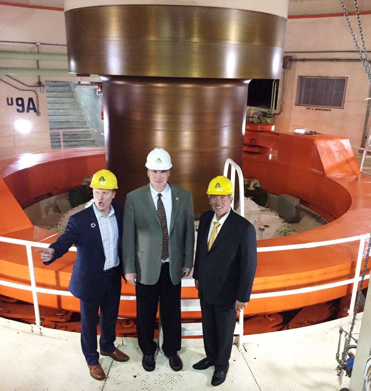 John Maxwell recorrió Itaipu y valoró las instalaciones