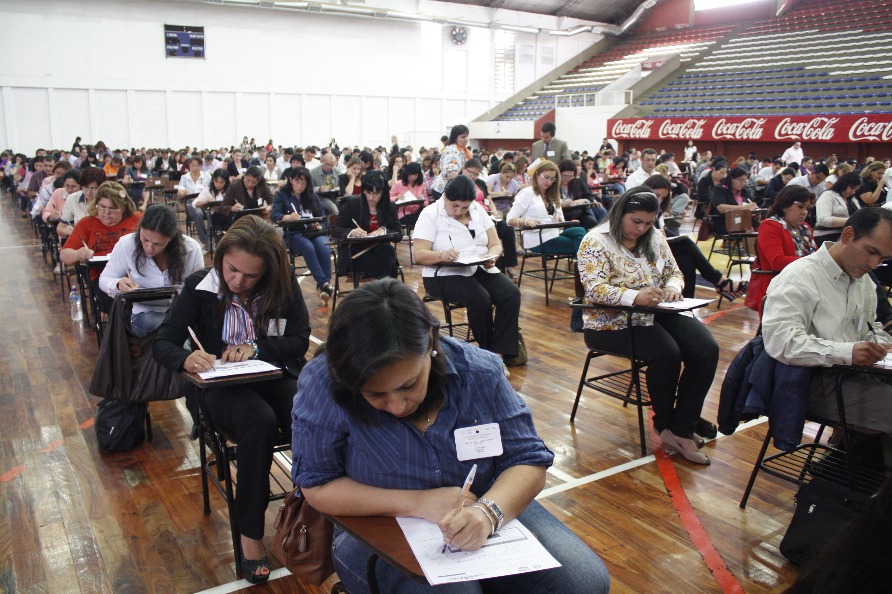 Solo el 47% de docentes aprobaron el examen