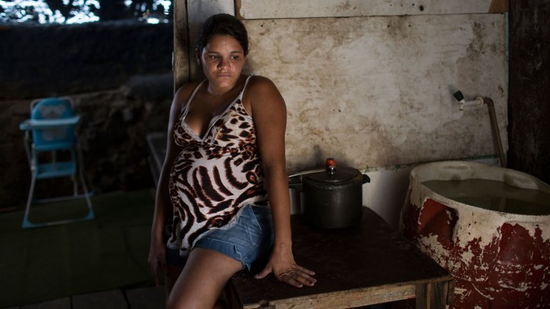 Alerta en Brasil: los casos de microcefalia aumentaron un 14% en la última semana