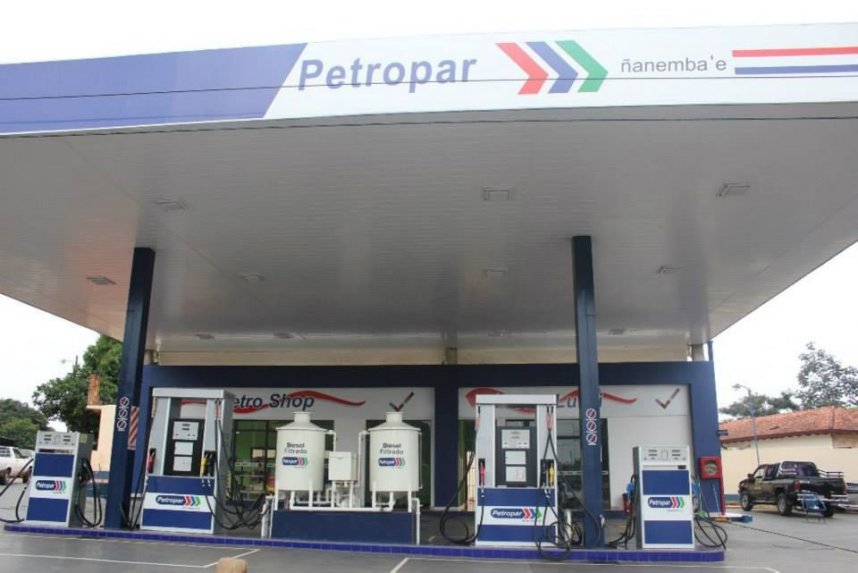 Petropar anuncia baja en todos los combustibles
