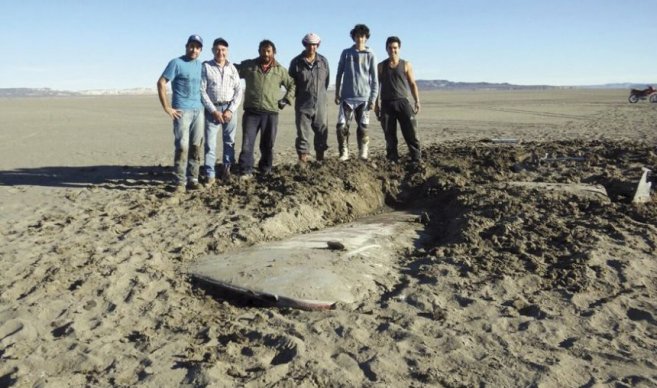 Tras secarse un lago en Argentina hallan un avión perdido en 1964