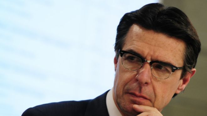 Renuncia el ministro de Industria de España por causa de los Panamá Papers