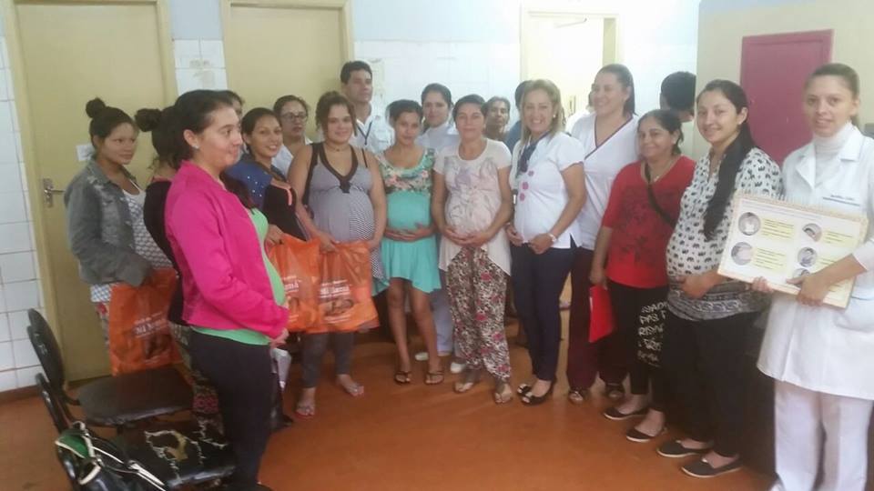 Treinta mujeres participan del primer club de embarazadas del año