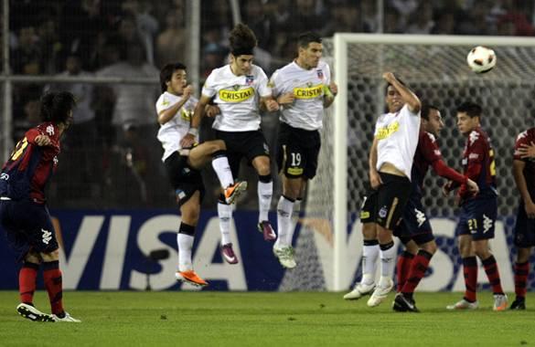Cerro quiere repetir lo que hizo en el 2011 ante Colo Colo