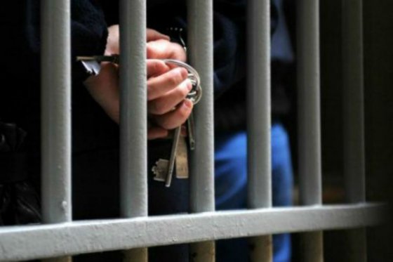 Director de penitenciaría cae en contradicciones sobre sometimiento sexual de reclusas