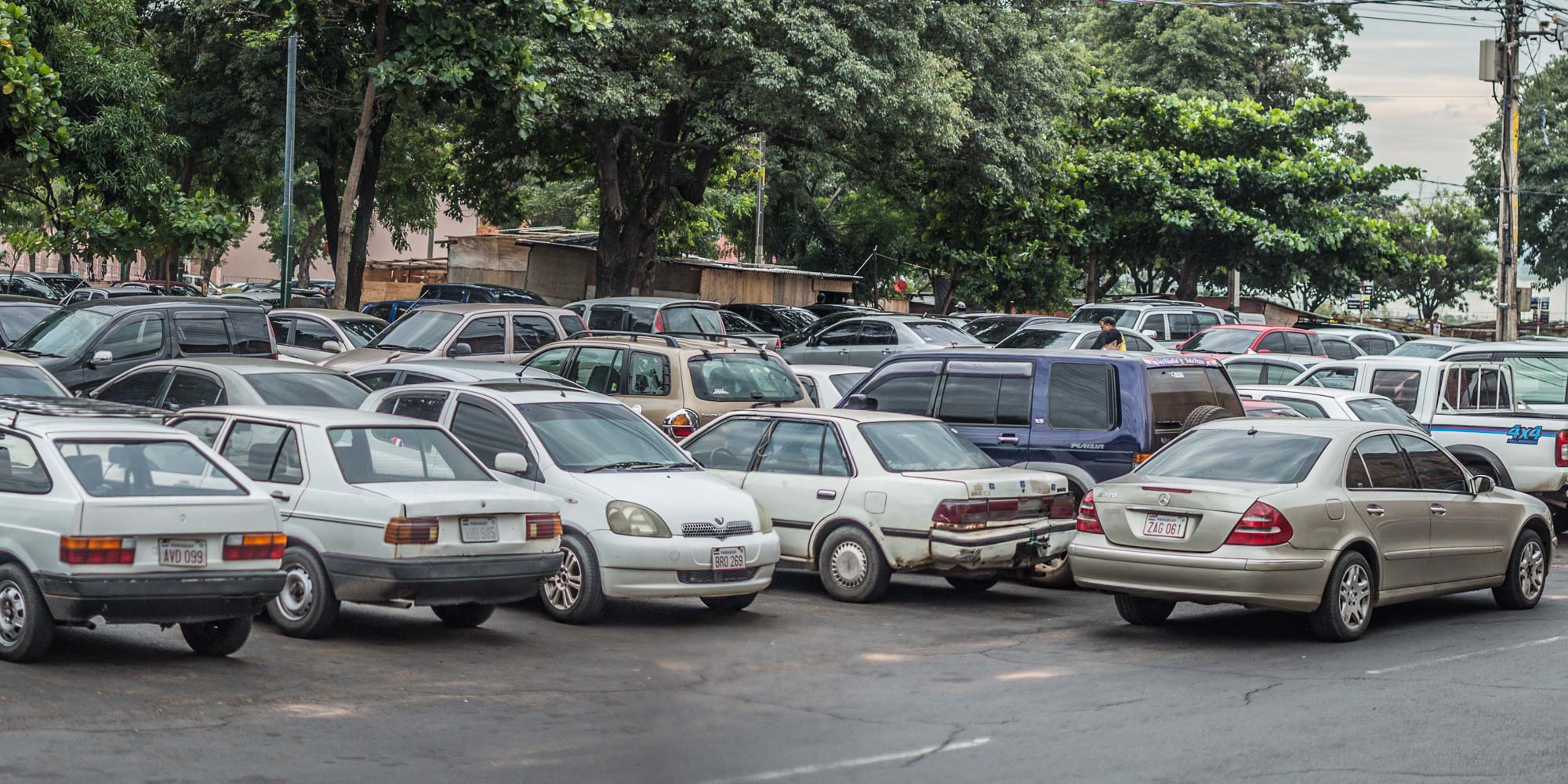 Junta Municipal firmó contrato para que entre en vigencia el Estacionamiento Tarifado