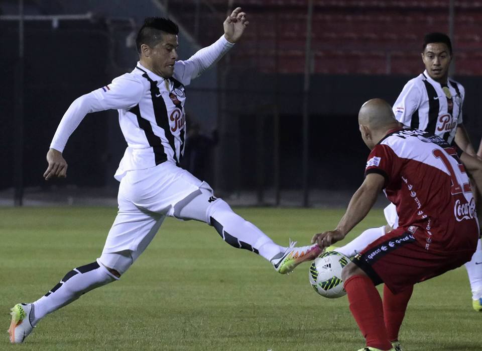 El kelito frenó al Campeón