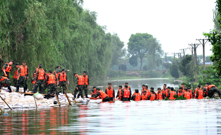 Graves inundaciones en en centro y sur de China
