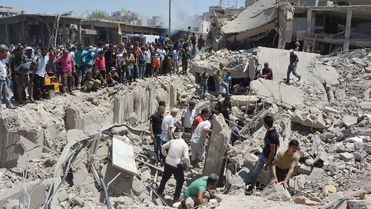 Siria: Atentado con camión bomba deja decenas de muertos y heridos