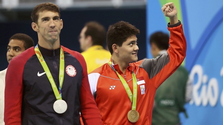 Hace ocho años se fotografió con su ídolo Phelps y ahora lo ha vencido