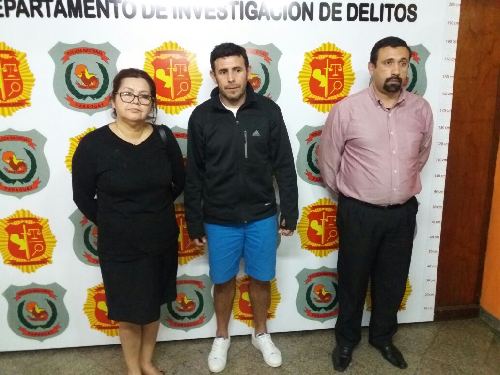 Ex futbolista Virgilio Ferreira detenido con un abogado y una gestora por supuesta falsificación de visas