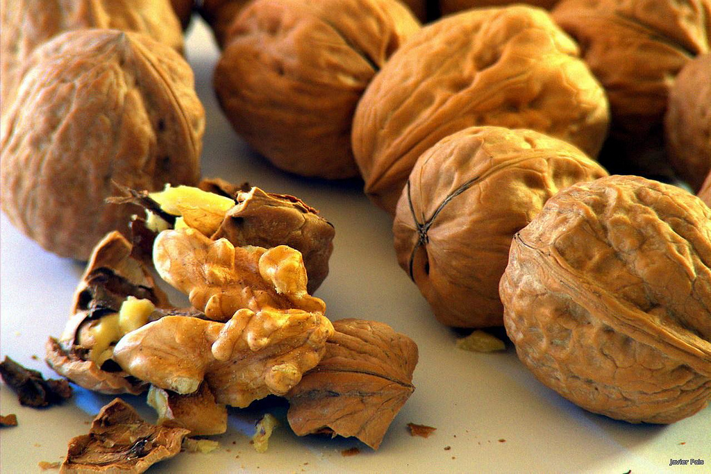 Las nueces reducen el riesgo de cáncer de colon