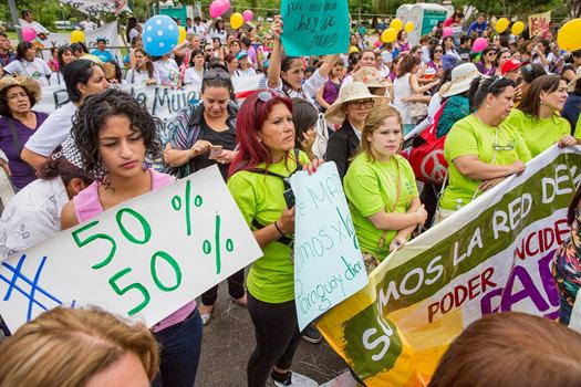 Organizan panel sobre igualdad de participación de mujeres en política