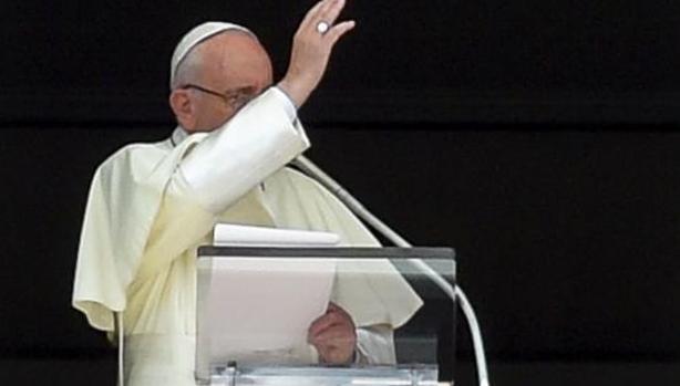 El Papa advierte de que «la corrupción es adictiva y genera pobreza»