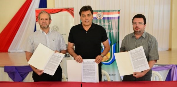 Firmaron convenio para construir estadio en Filadelfia